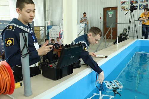 Соревнования по подводной робототехнике в Севастополе. Результаты.